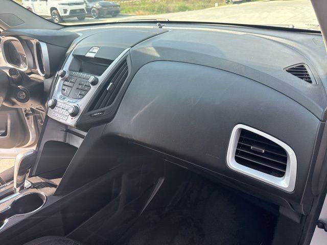 Used 2015 Chevrolet Equinox LS image 35
