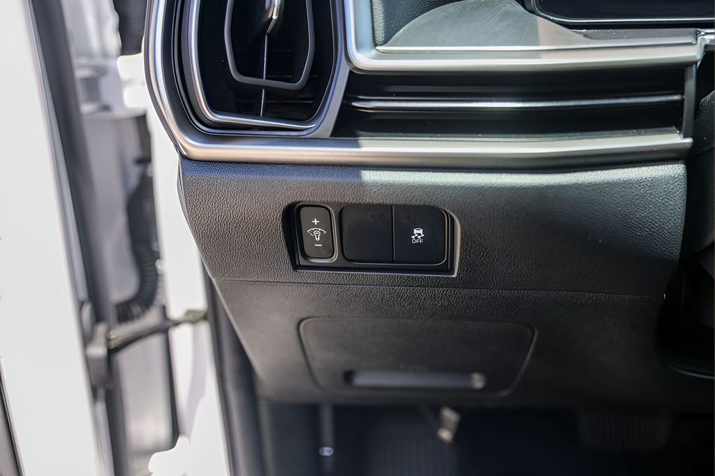 Used 2024 Jeep Wrangler Unlimited Sport AWD/4WD image 15