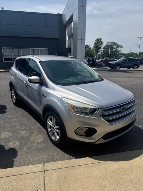 Used 2017 Ford Escape SE FWD 360° Tour