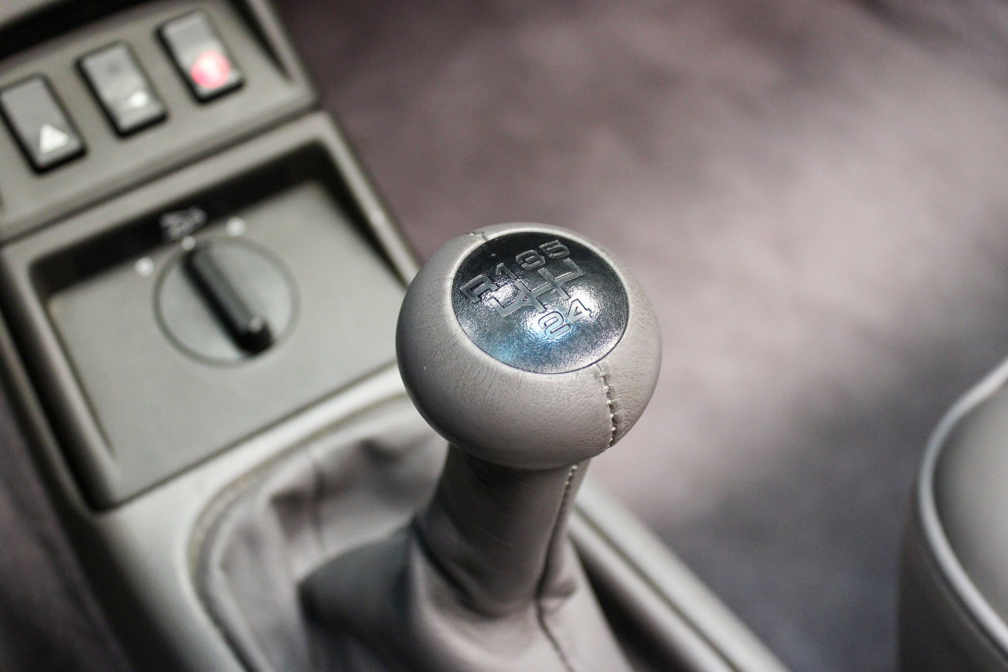 Used 1992 Porsche 911 America Roadster image 44