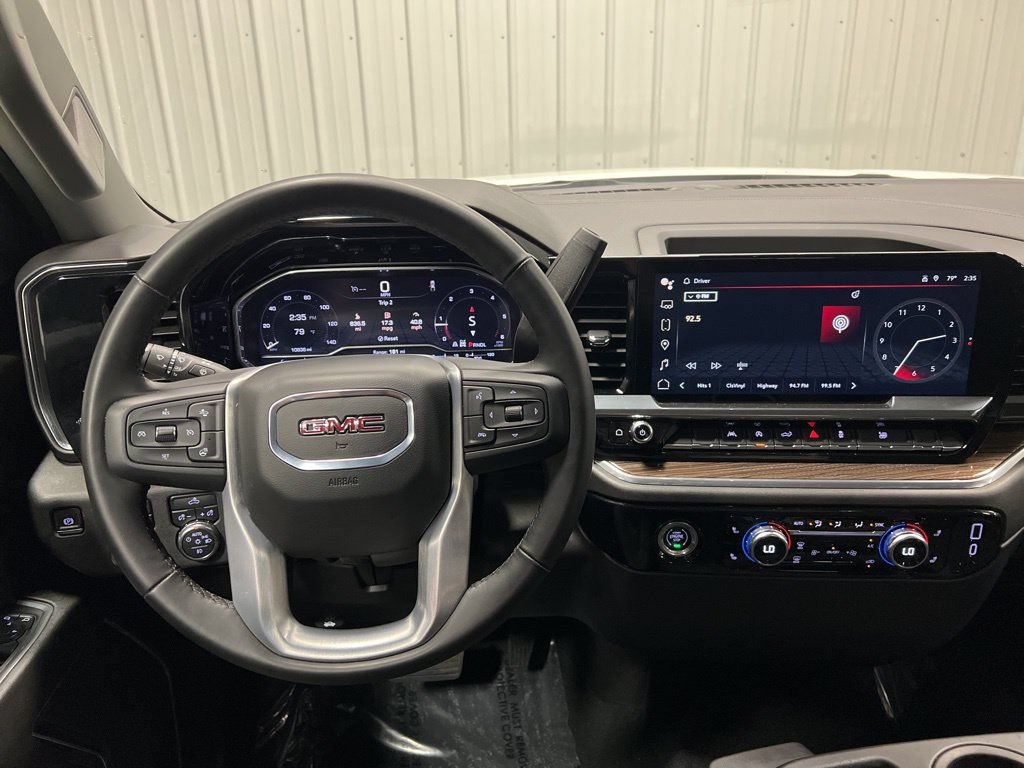 Certified 2024 GMC Sierra 1500 Elevation AWD/4WD image 12