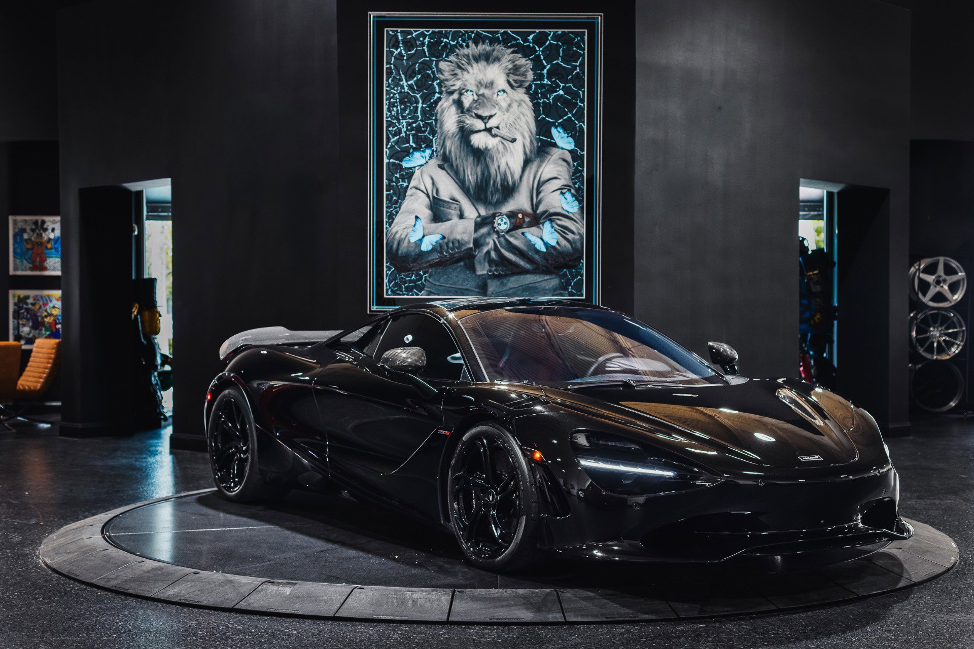 Used 2024 McLaren 750S Spider RWD image 56