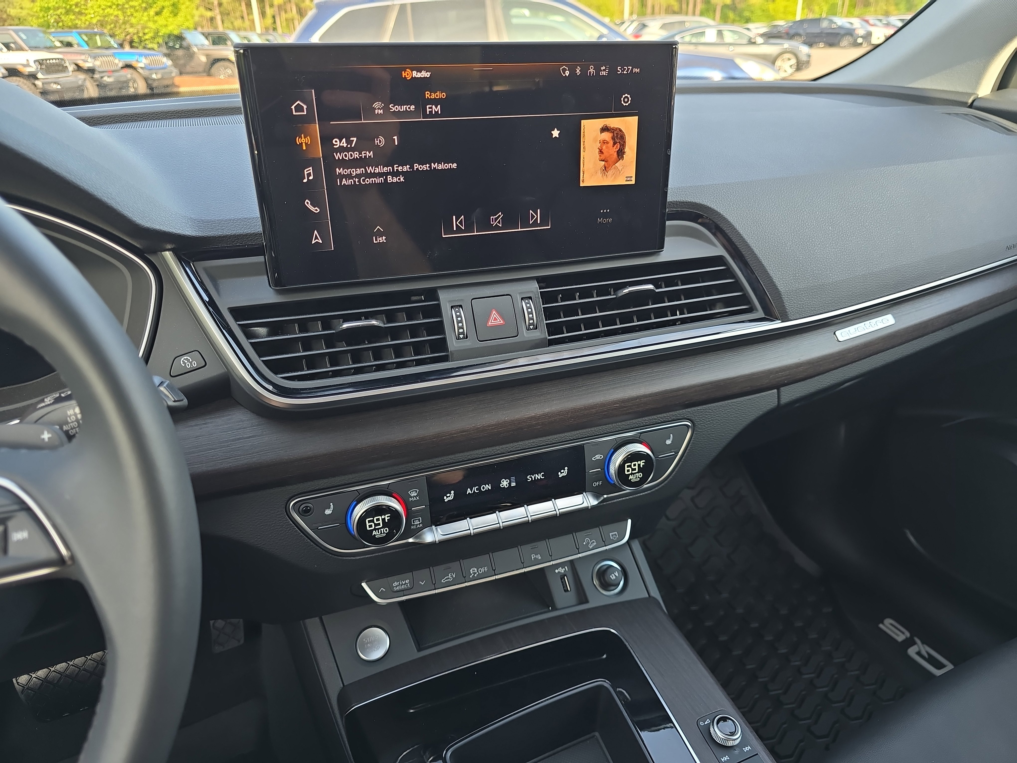 Used 2025 Audi Q5 e Premium image 20