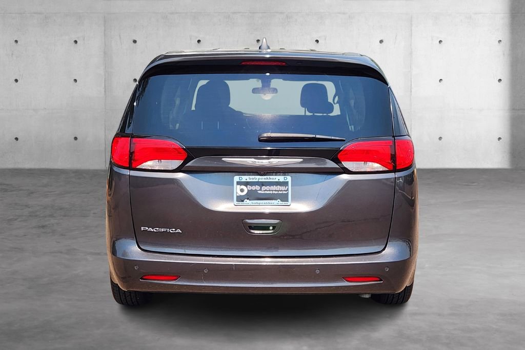 Used 2019 Chrysler Pacifica Touring image 29