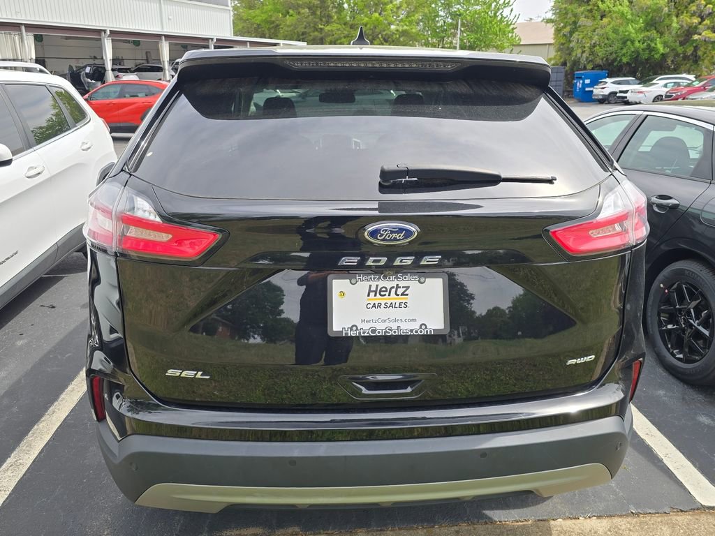 Used 2024 Ford Edge SEL image 5
