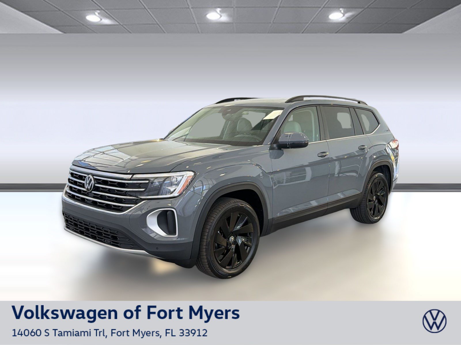 New 2026 Volkswagen Atlas SE FWD image 1