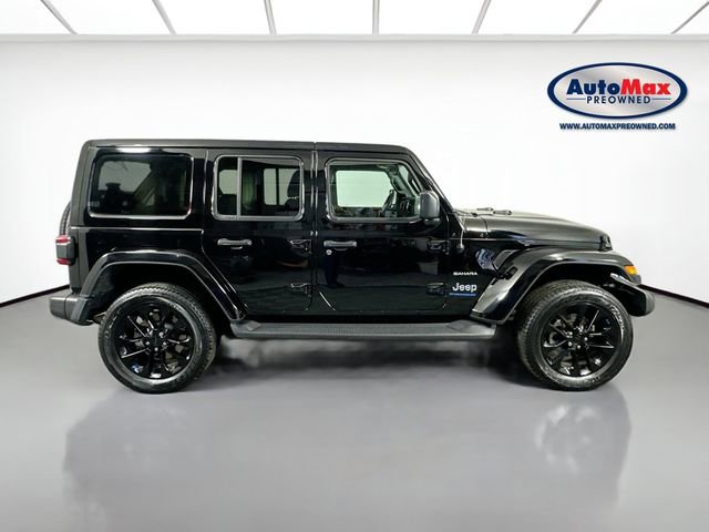 Used 2023 Jeep Wrangler Unlimited Sahara w/ Cold Weather Group image 9