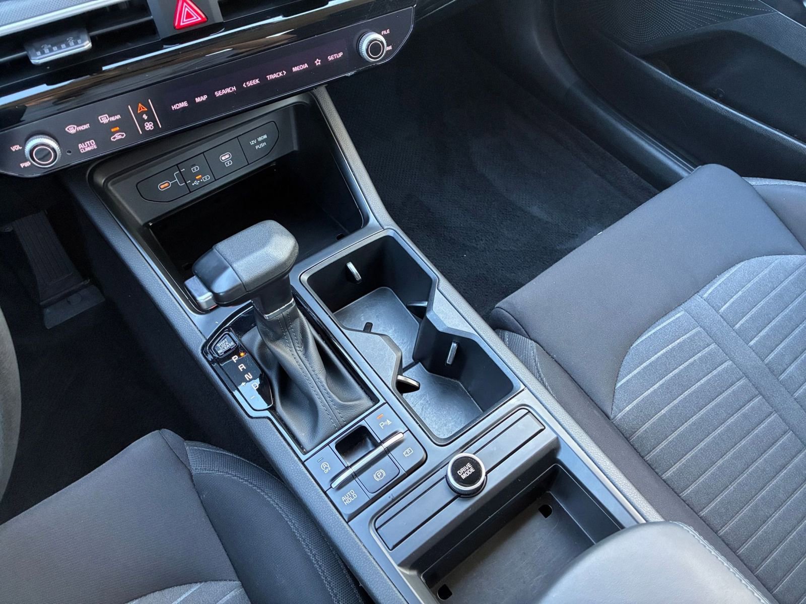 Used 2025 Kia K5 LXS image 40