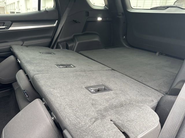 Used 2025 GMC Terrain Elevation image 47