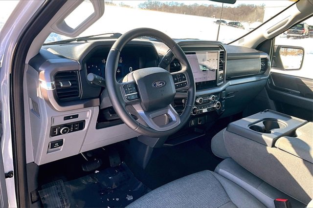 Used 2025 Ford F150 XLT w/ Equipment Group 301A Standard image 13
