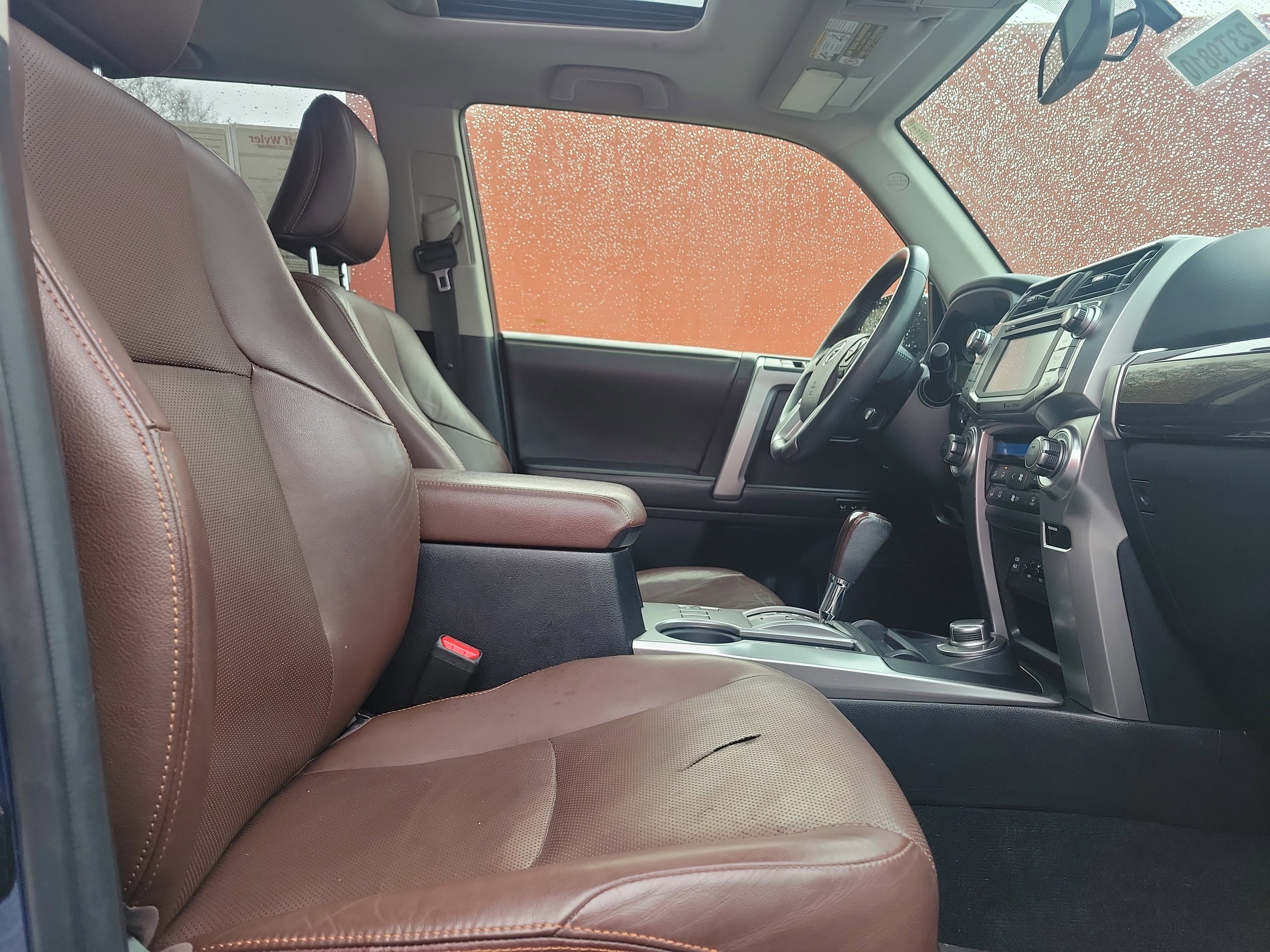 Used 2016 Toyota 4Runner Limited image 29