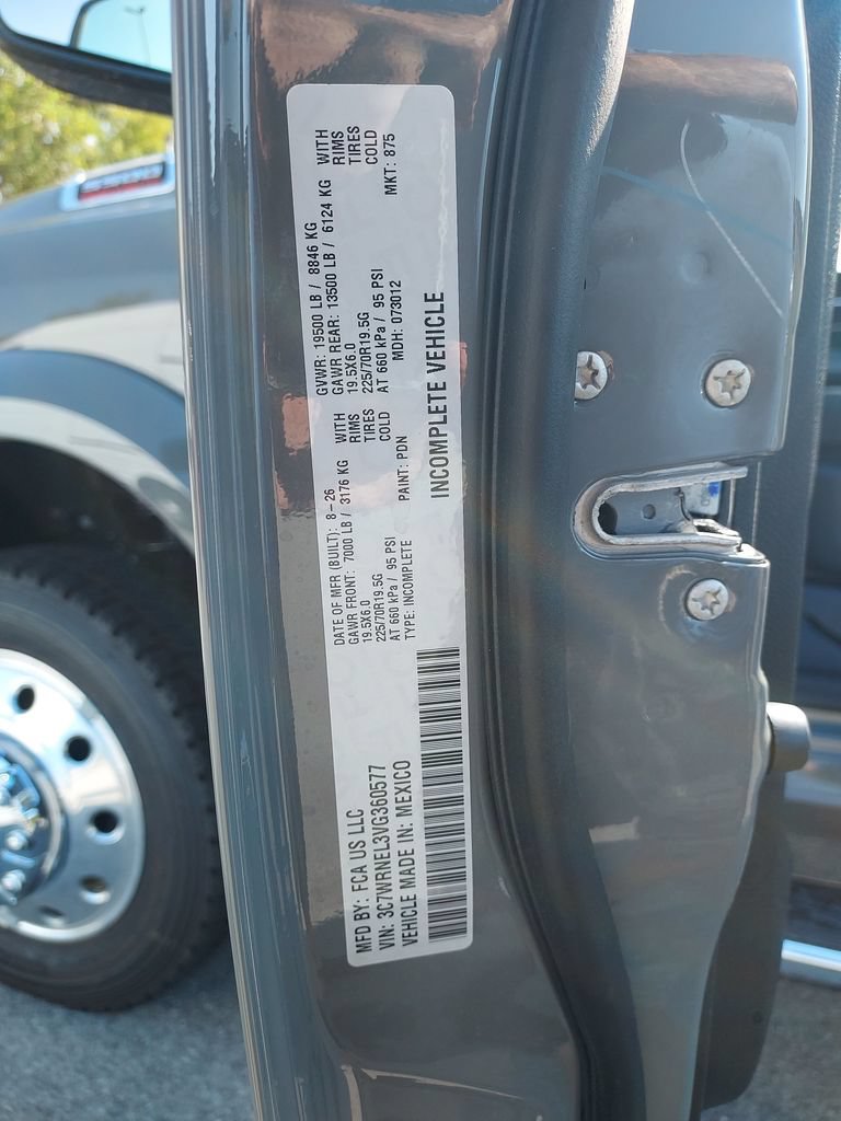 New 2027 RAM 5500 4x4 Crew Cab w/ Laramie Trim Package image 24