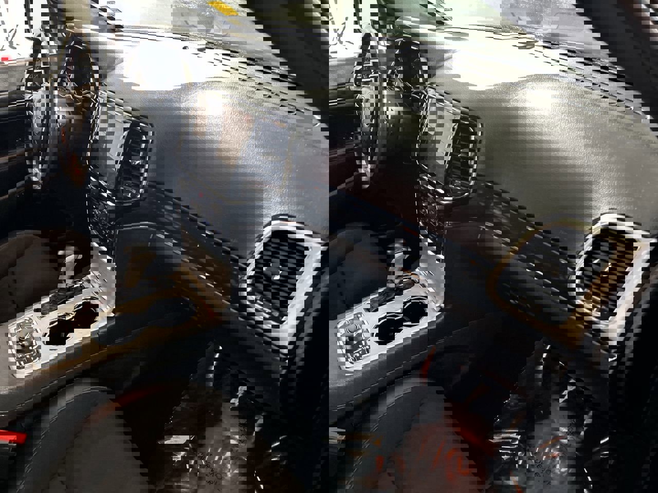 Used 2020 Jeep Grand Cherokee Trailhawk w/ Interior Metal Package image 27