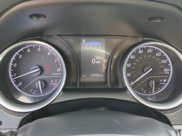 Used 2019 Toyota Camry LE FWD image 31