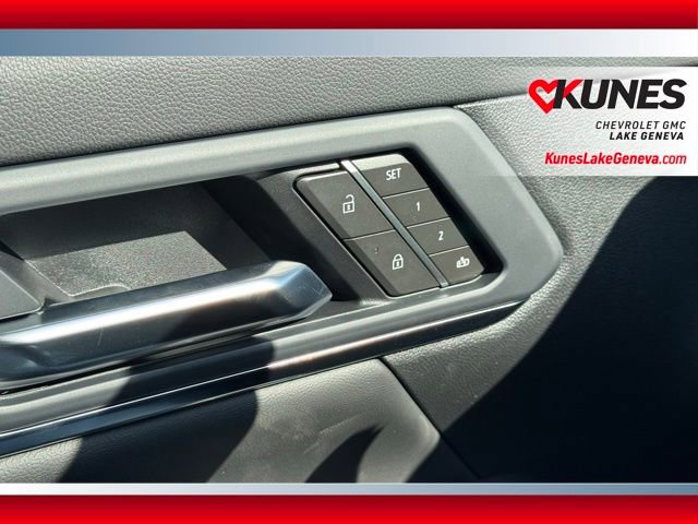 New 2026 GMC Terrain Denali w/ LPO, Floor Liner Package image 51