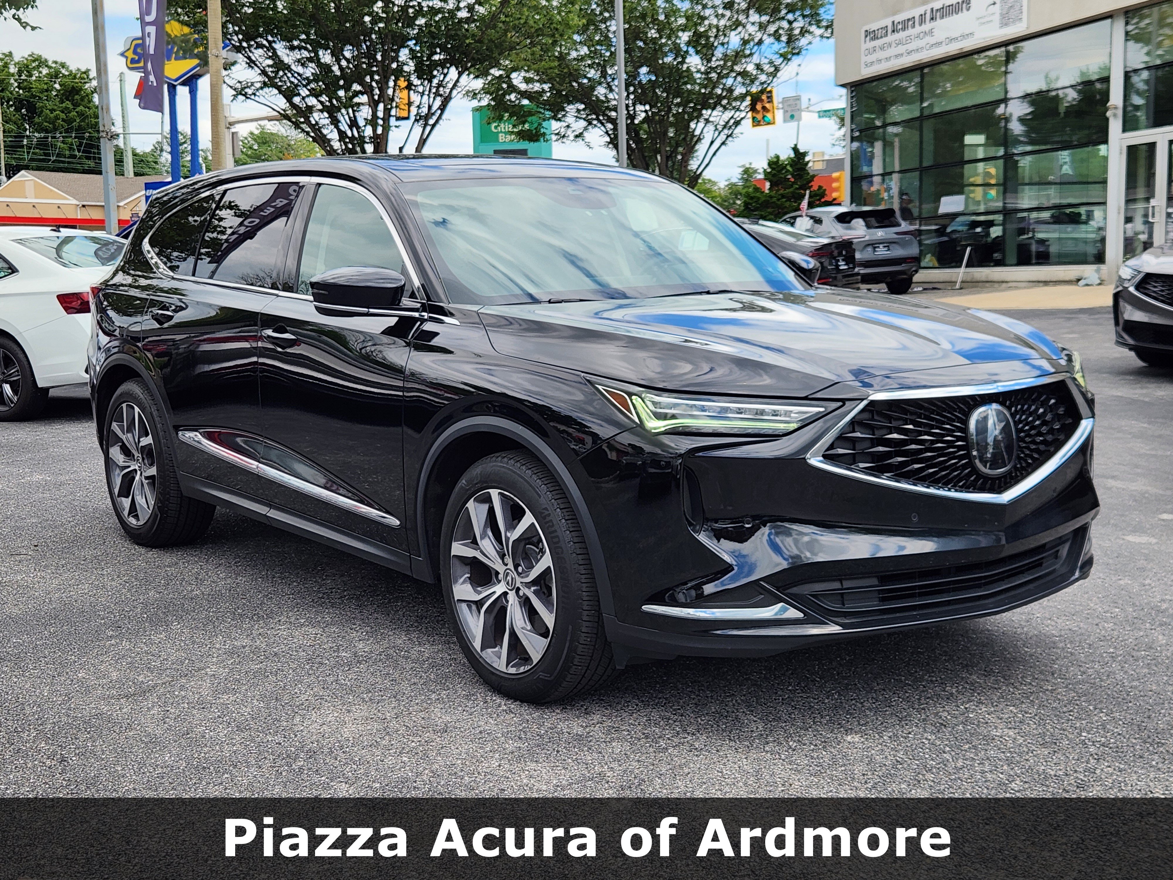 Used 2023 Acura MDX w/ Technology Package AWD/4WD image 1