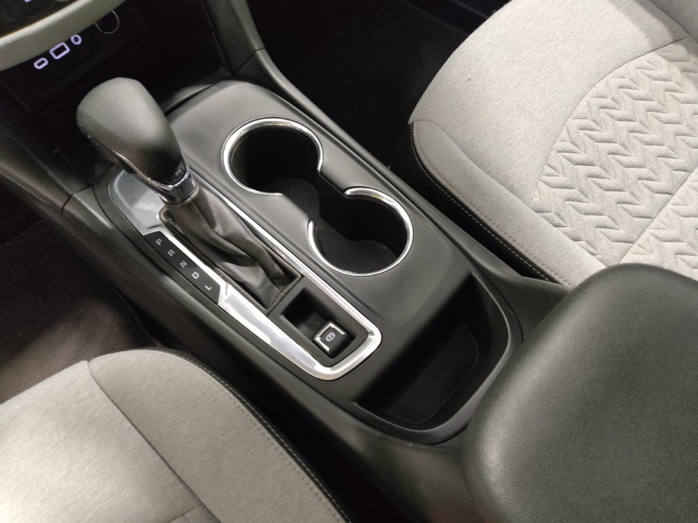 Used 2022 Chevrolet Equinox LT FWD image 26