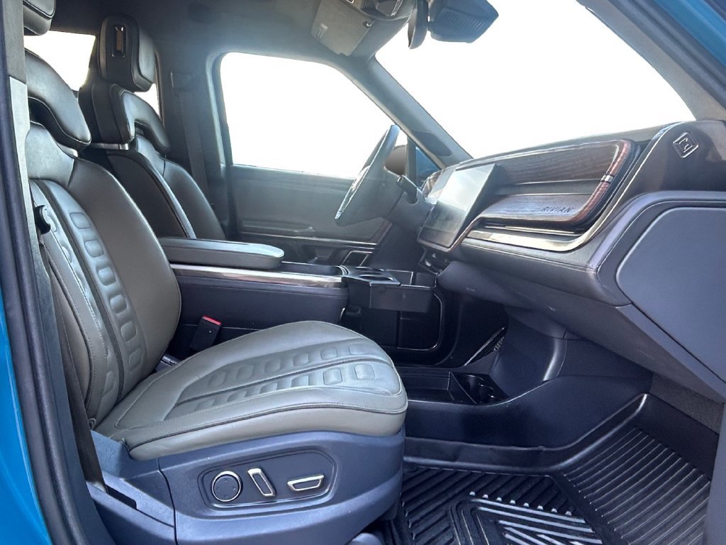 Used 2022 Rivian R1T Adventure AWD/4WD image 24