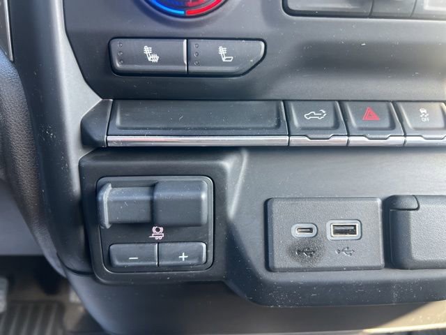 Used 2021 Chevrolet Silverado 2500 LT w/ Convenience Package image 24