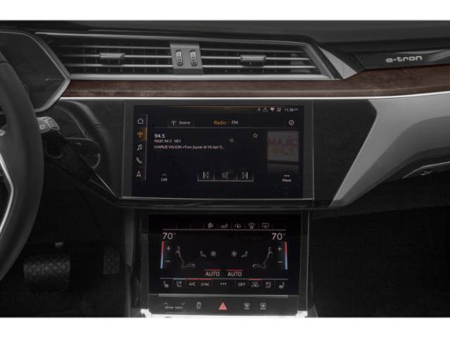 Used 2019 Audi e-tron Prestige w/ Prestige Package AWD/4WD image 10