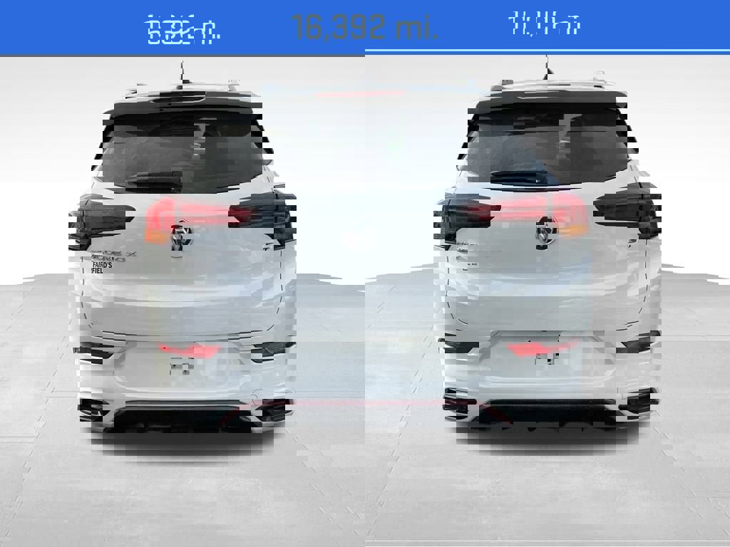 Used 2022 Buick Encore GX Select w/ Sport Touring Package image 3