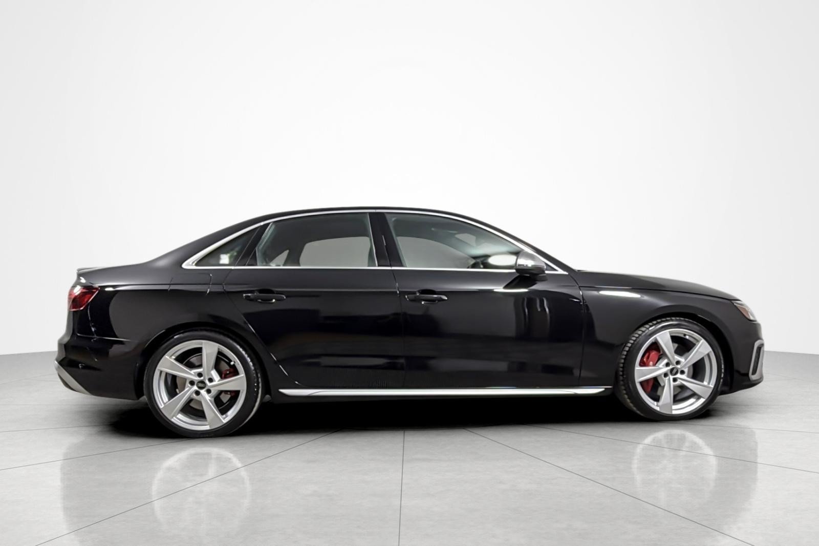Used 2023 Audi S4 Premium Plus w/ Premium Plus Package AWD/4WD image 6