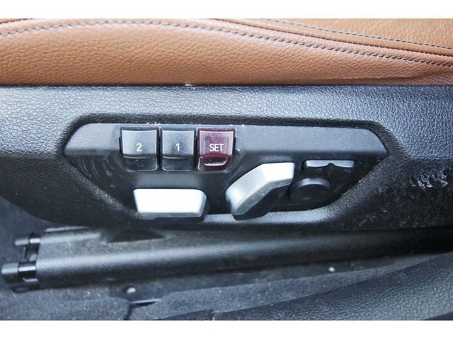 Used 2017 BMW 330i Sedan RWD image 27