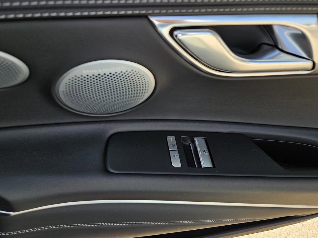 New 2026 Genesis GV80 2.5T Prestige image 10