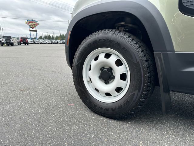 Used 2021 Land Rover Defender 110 S image 28