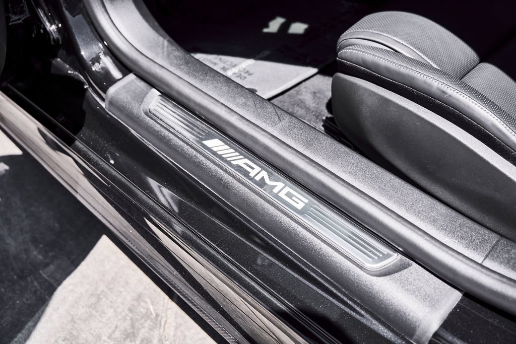Used 2025 Mercedes-Benz AMG GT 63 image 37