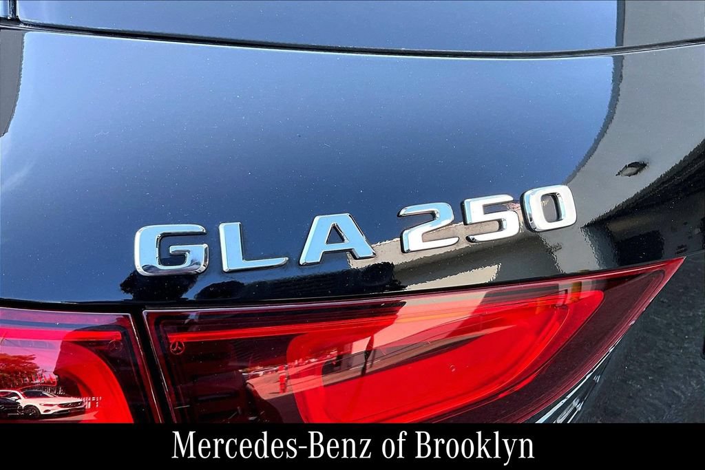 Certified 2023 Mercedes-Benz GLA 250 4MATIC image 34