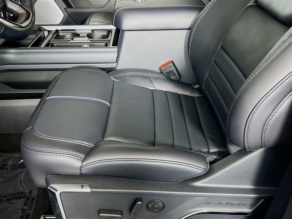 New 2025 Ford F350 Platinum image 23