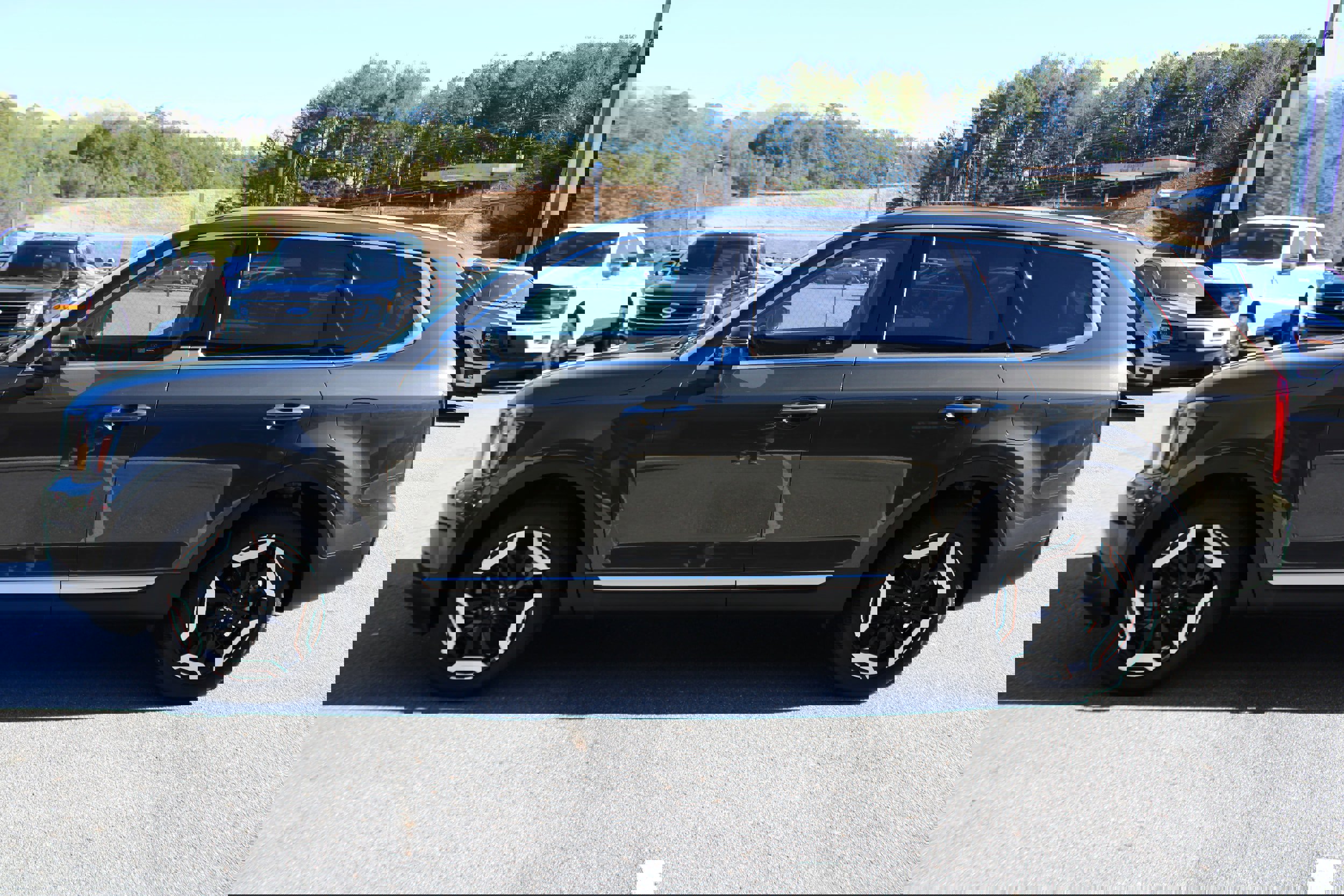 Used 2024 Kia Telluride S image 6