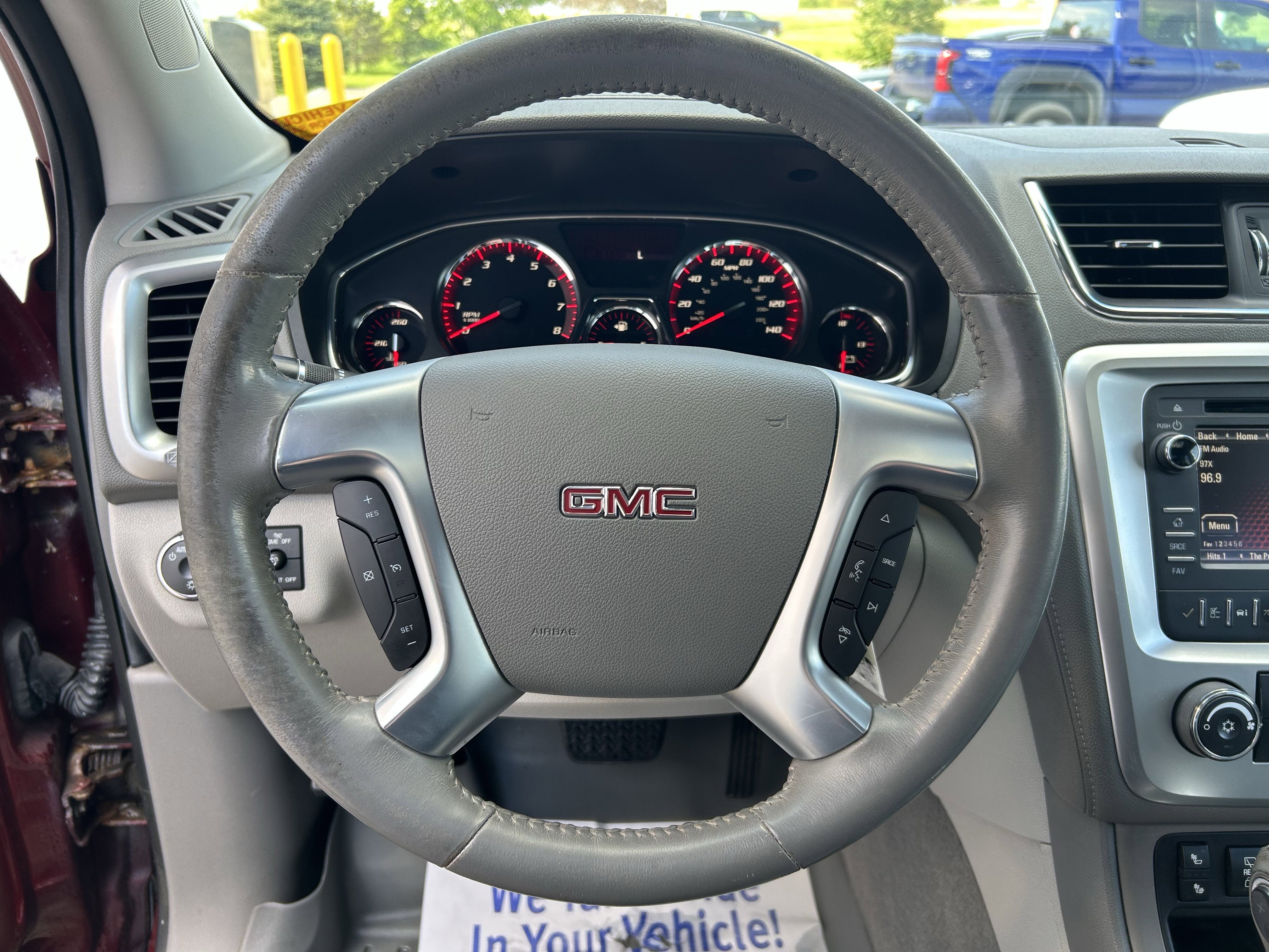 Used 2015 GMC Acadia SLE AWD/4WD image 25
