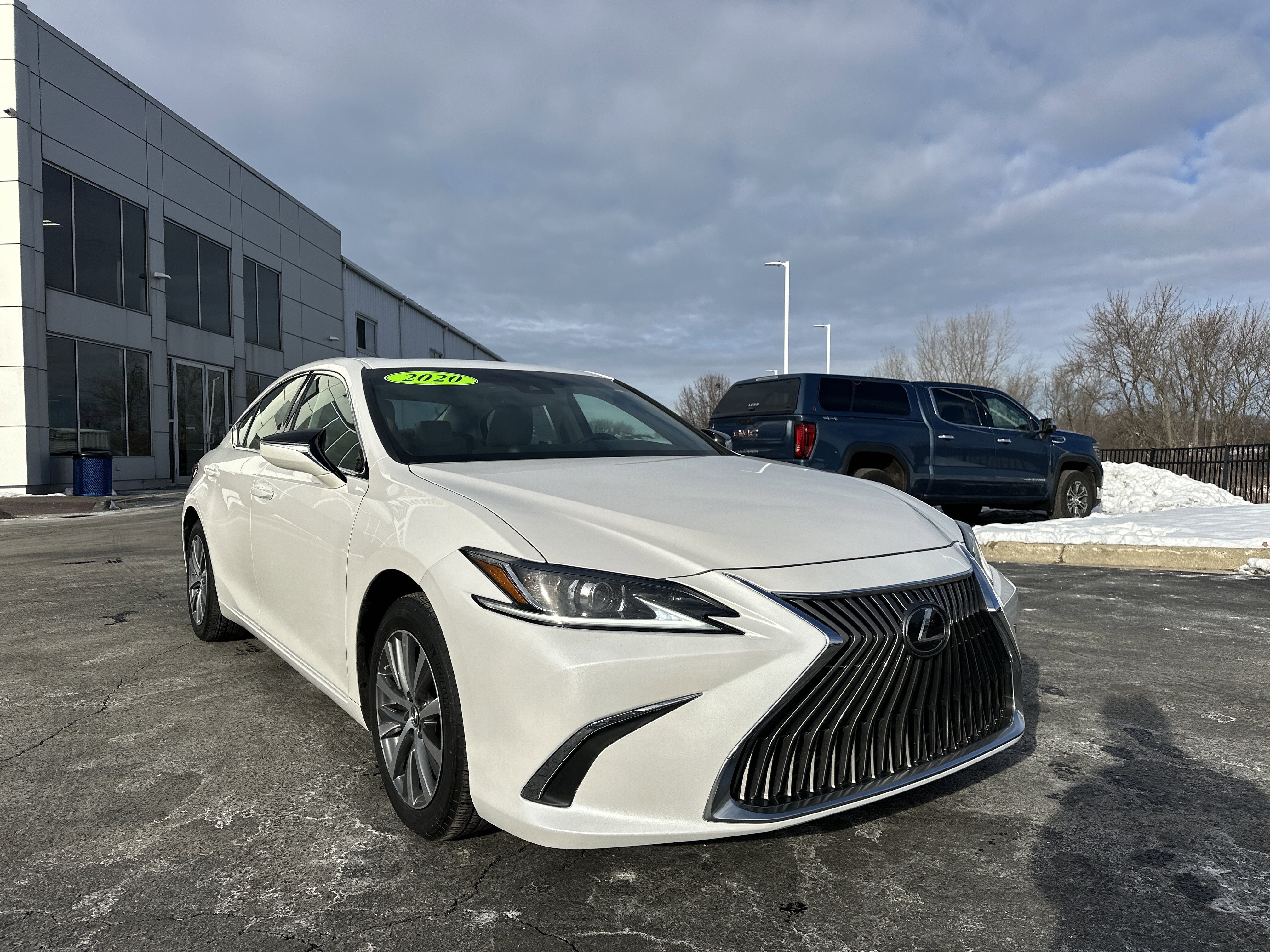 Used 2020 Lexus ES 350 ES 350 w/ Accessory Package 2 image 1