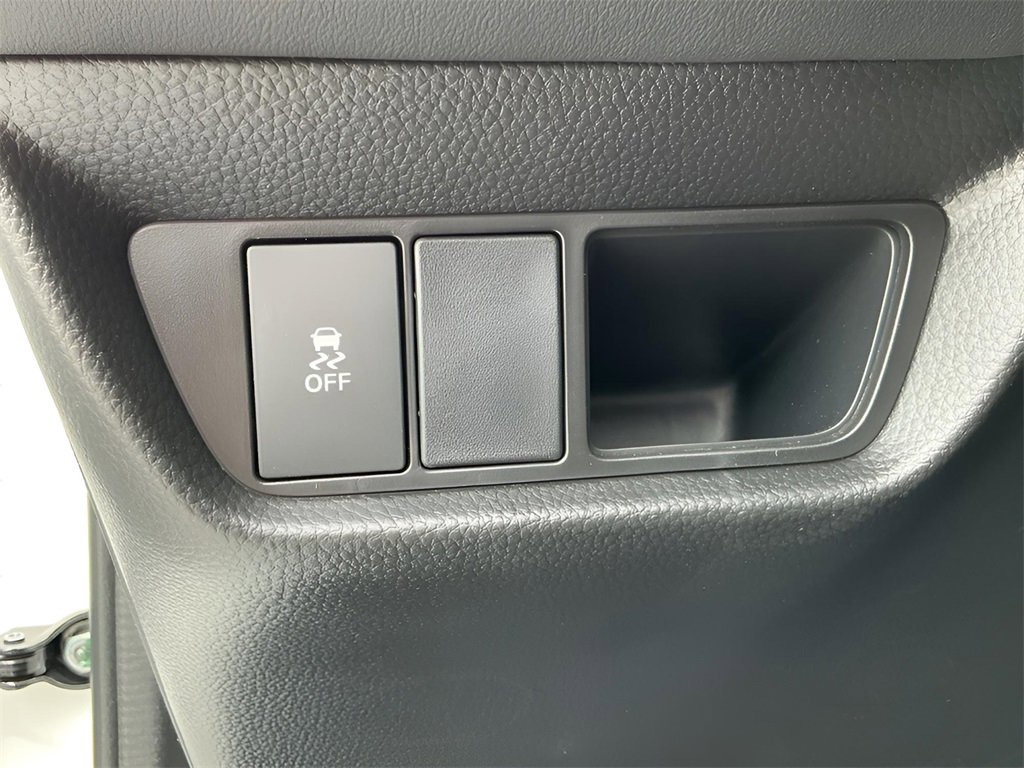 New 2026 Honda HR-V LX image 25