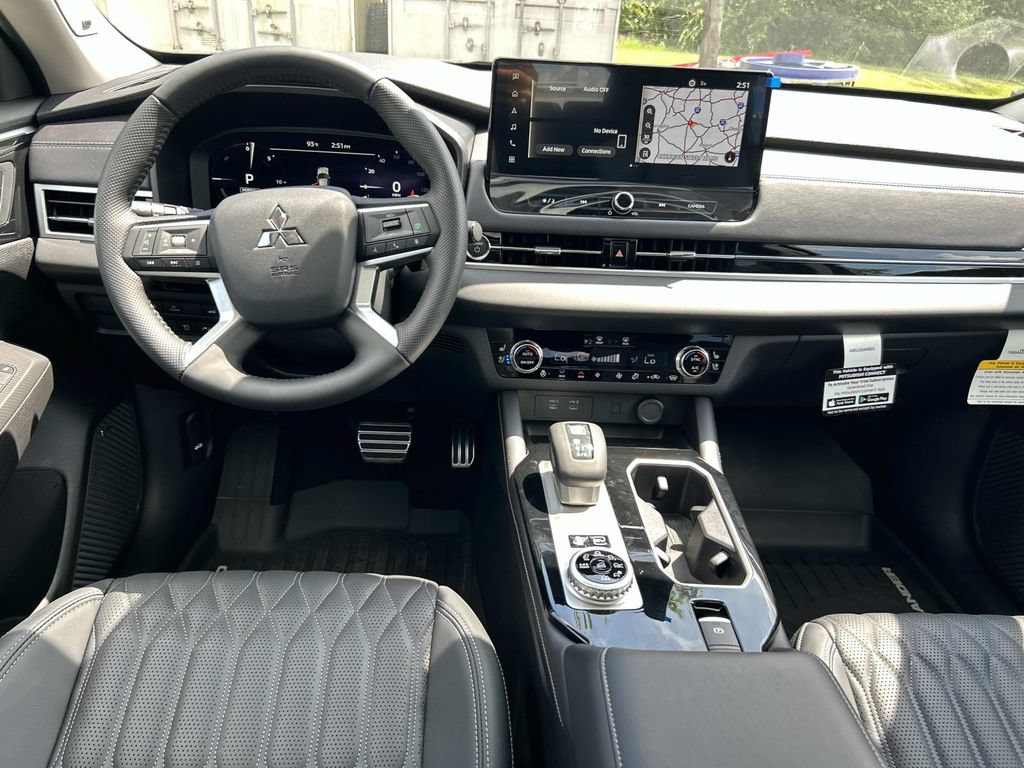 New 2026 Mitsubishi Outlander SEL AWD/4WD image 17