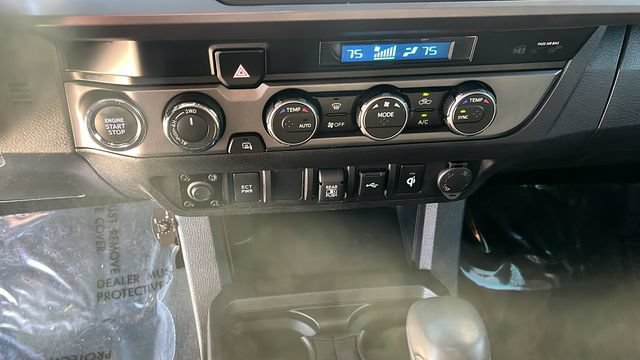 Used 2023 Toyota Tacoma TRD Sport AWD/4WD image 13