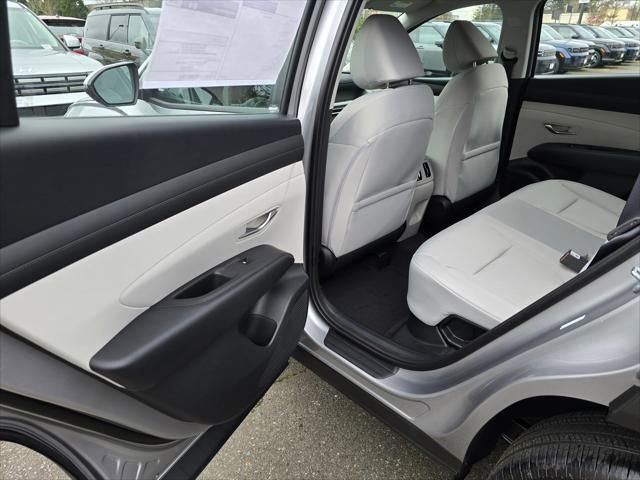 New 2026 Hyundai Tucson Blue SE AWD/4WD image 17