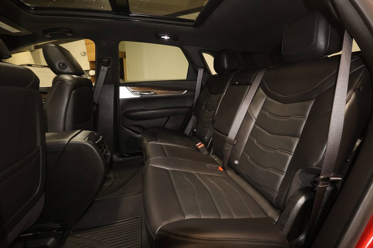 Certified 2024 Cadillac XT5 Premium Luxury w/ Platinum Package image 25