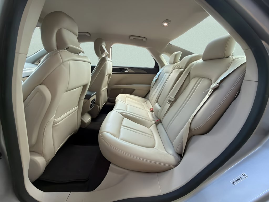 Used 2019 Lincoln MKZ Premiere FWD image 22