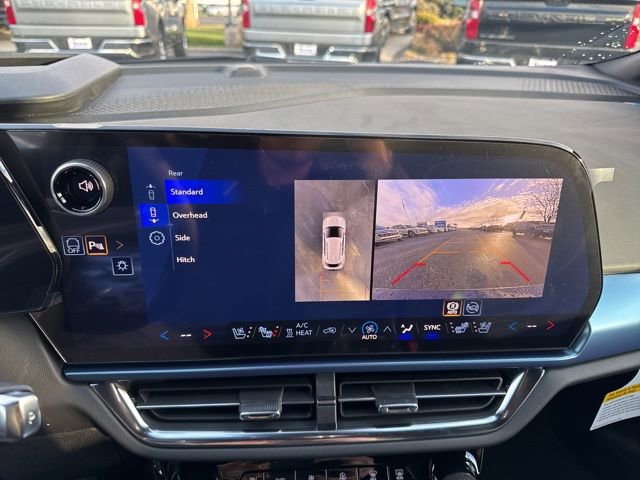 New 2026 Chevrolet Equinox EV LT w/ Active Safety Package 3 AWD/4WD image 27