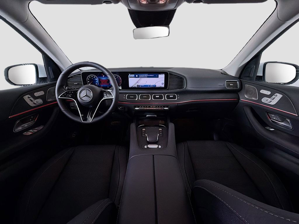 Used 2026 Mercedes-Benz GLS 450 4MATIC image 9