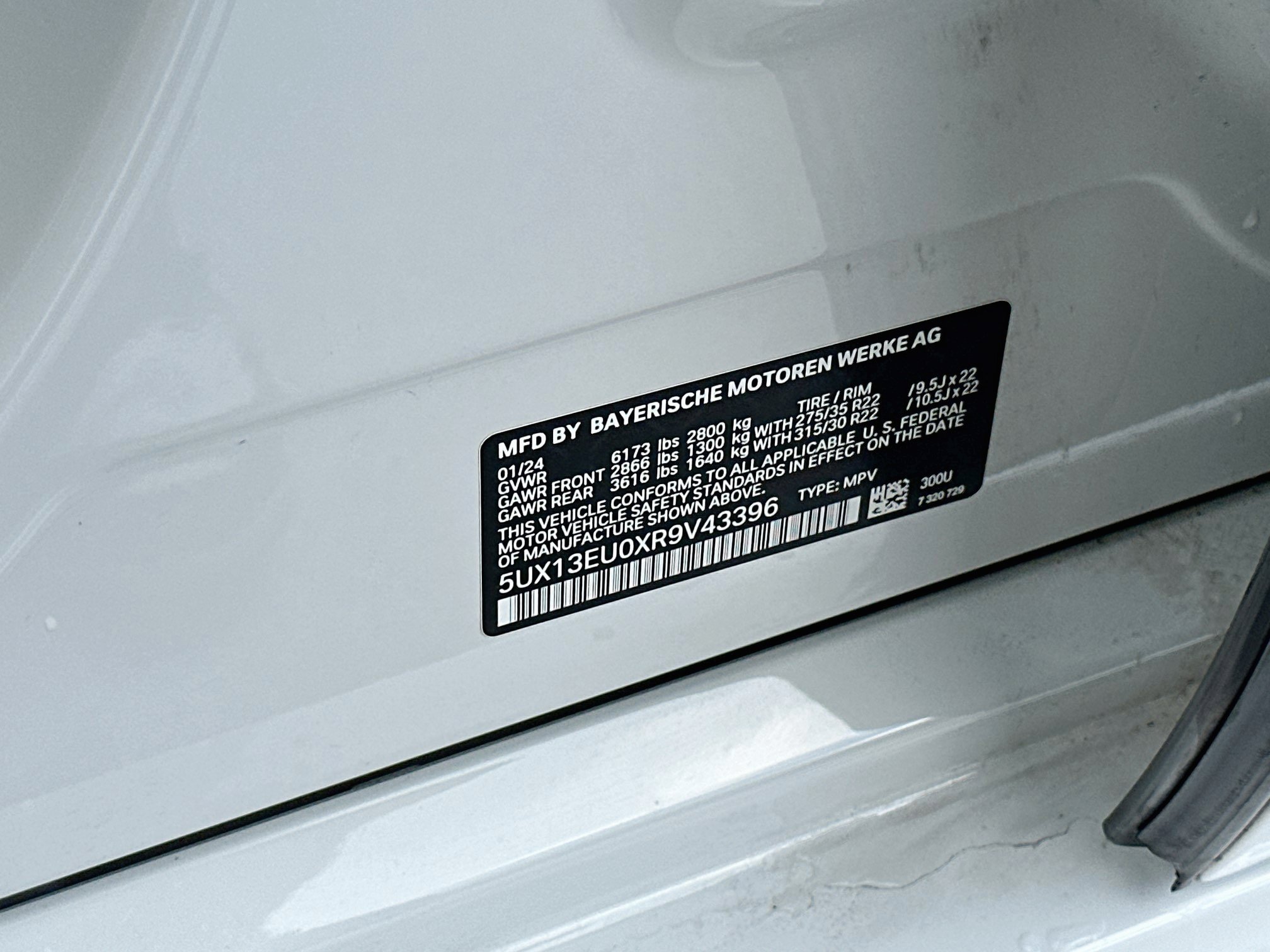 Used 2024 BMW X5 sDrive40i w/ M Sport Package RWD image 36