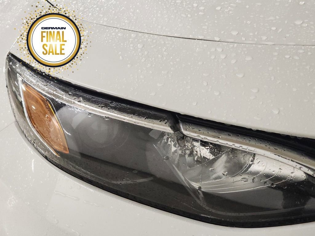 Used 2022 Chevrolet Malibu LS w/ Driver Confidence Package image 12