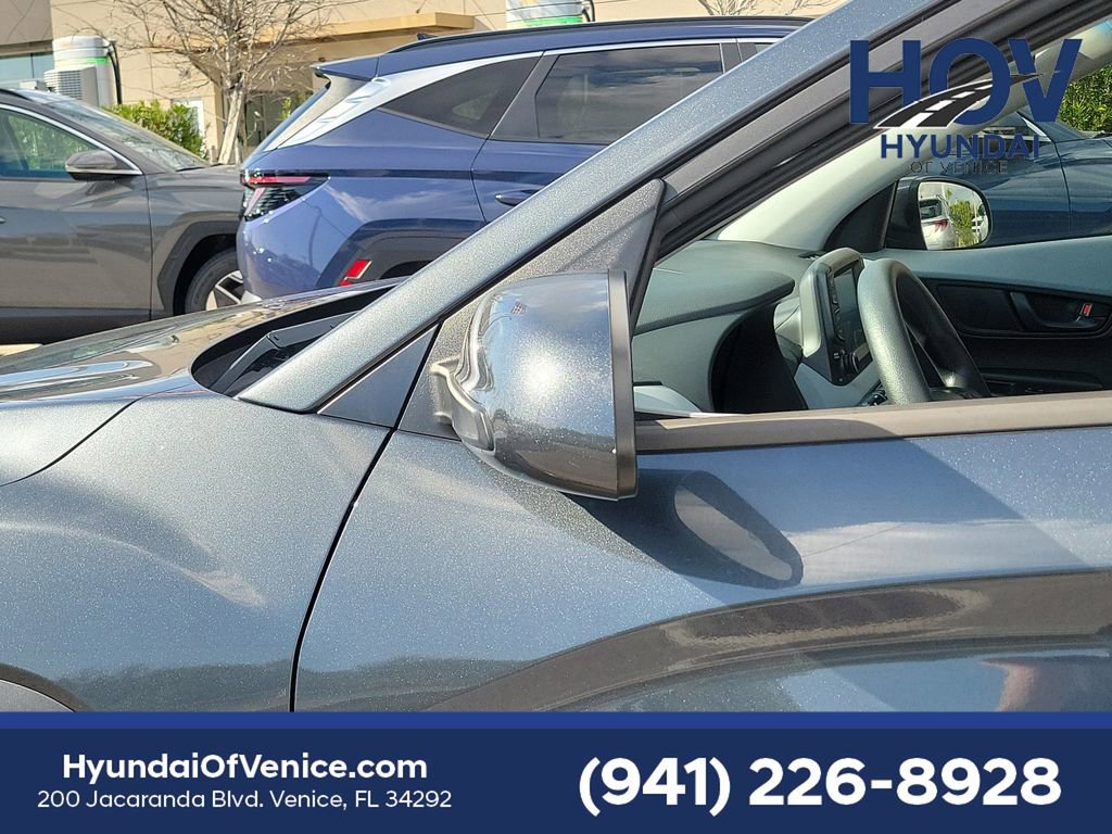 Used 2021 Hyundai Kona SE image 14