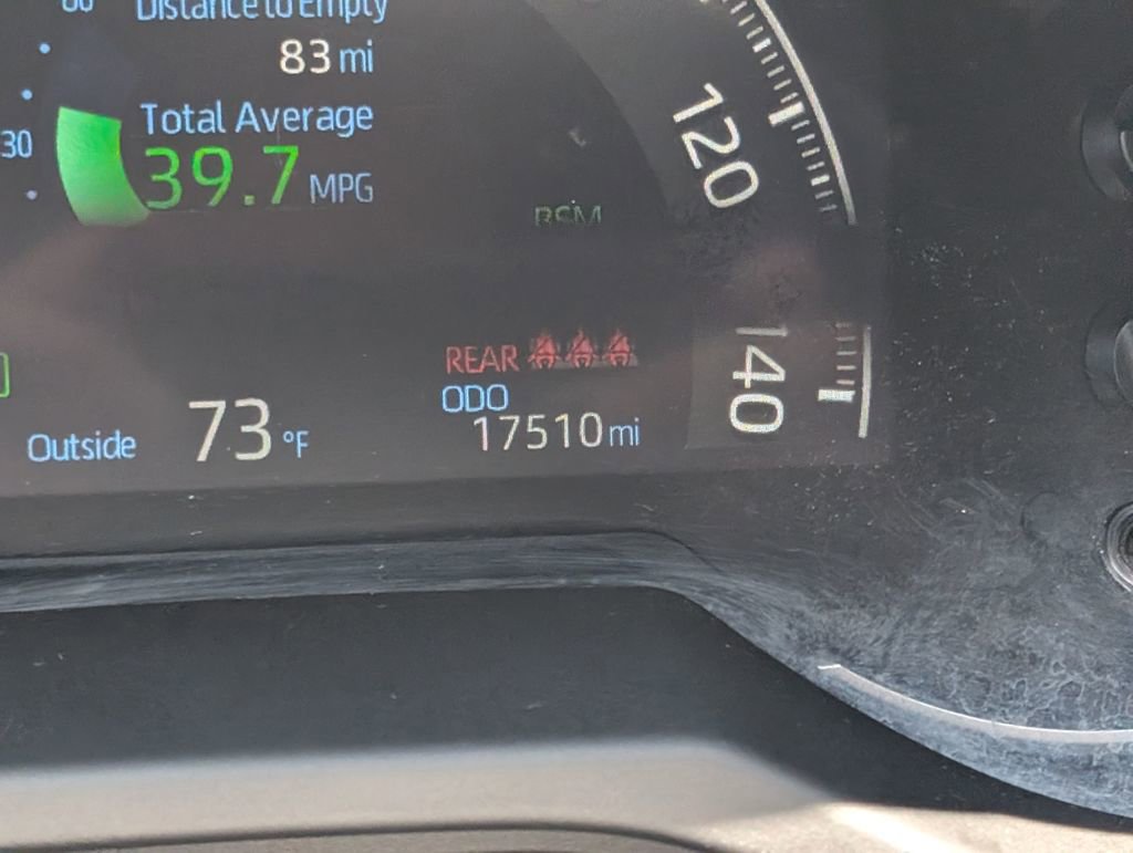 Used 2025 Toyota RAV4 XSE w/ Weather Package AWD/4WD image 18