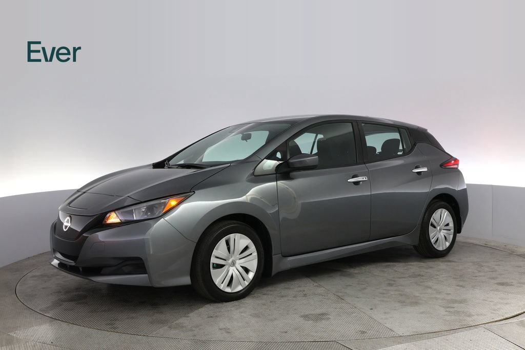 Used 2025 Nissan Leaf S FWD image 18