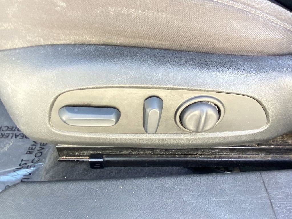 Used 2022 Chevrolet Malibu LT image 20