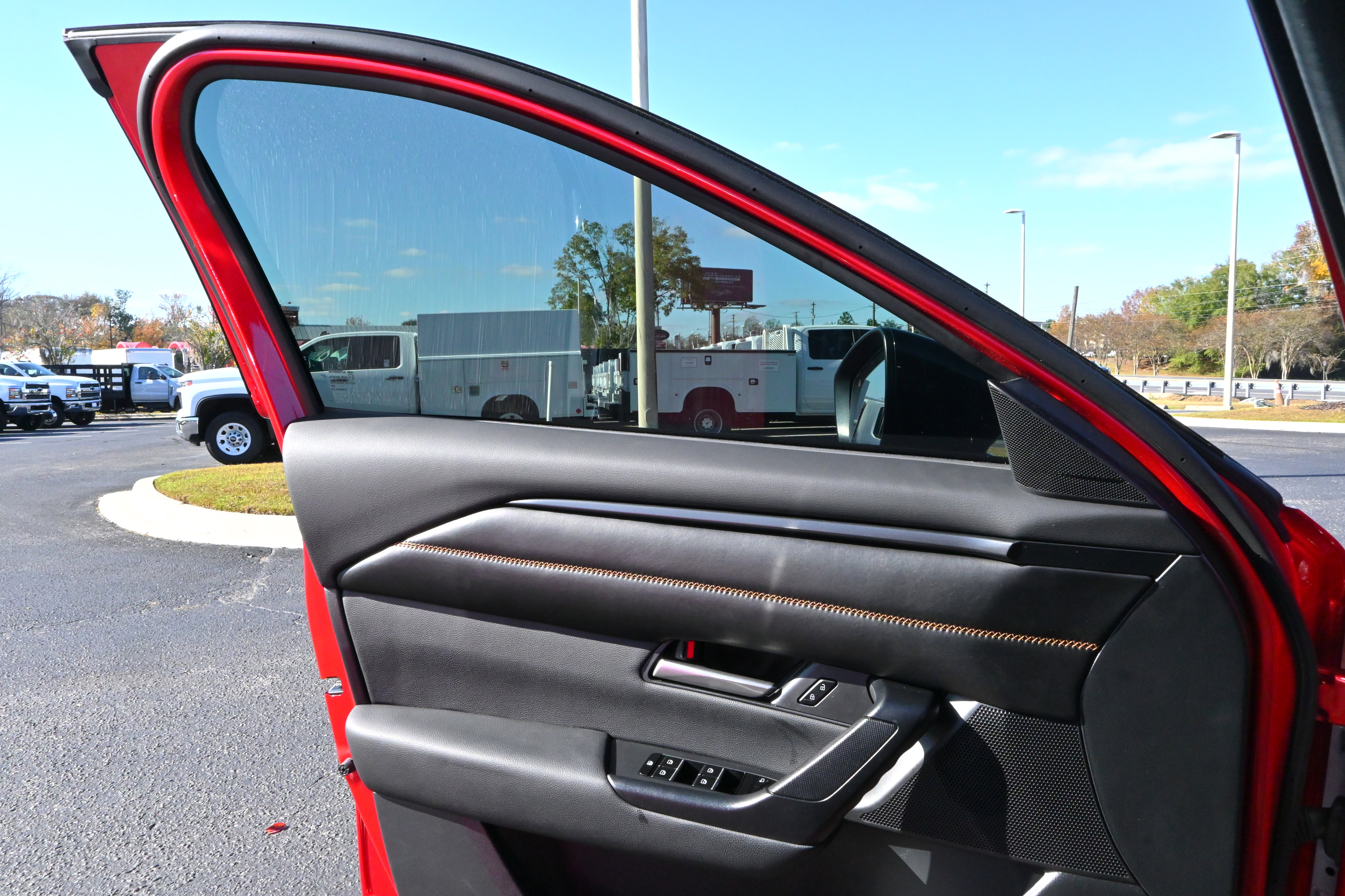 Used 2024 MAZDA CX-50 AWD 2.5 Turbo w/ Accent Package image 23